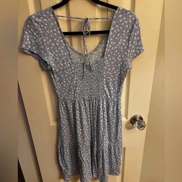 Tiered Floral Dress - Picture 2 of 2